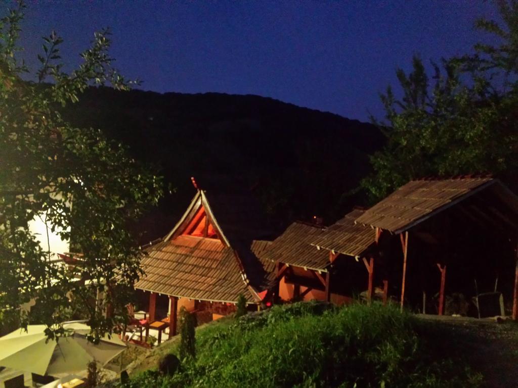 Casa Lily - Japanese Retreat Hotell Sighişoara Eksteriør bilde